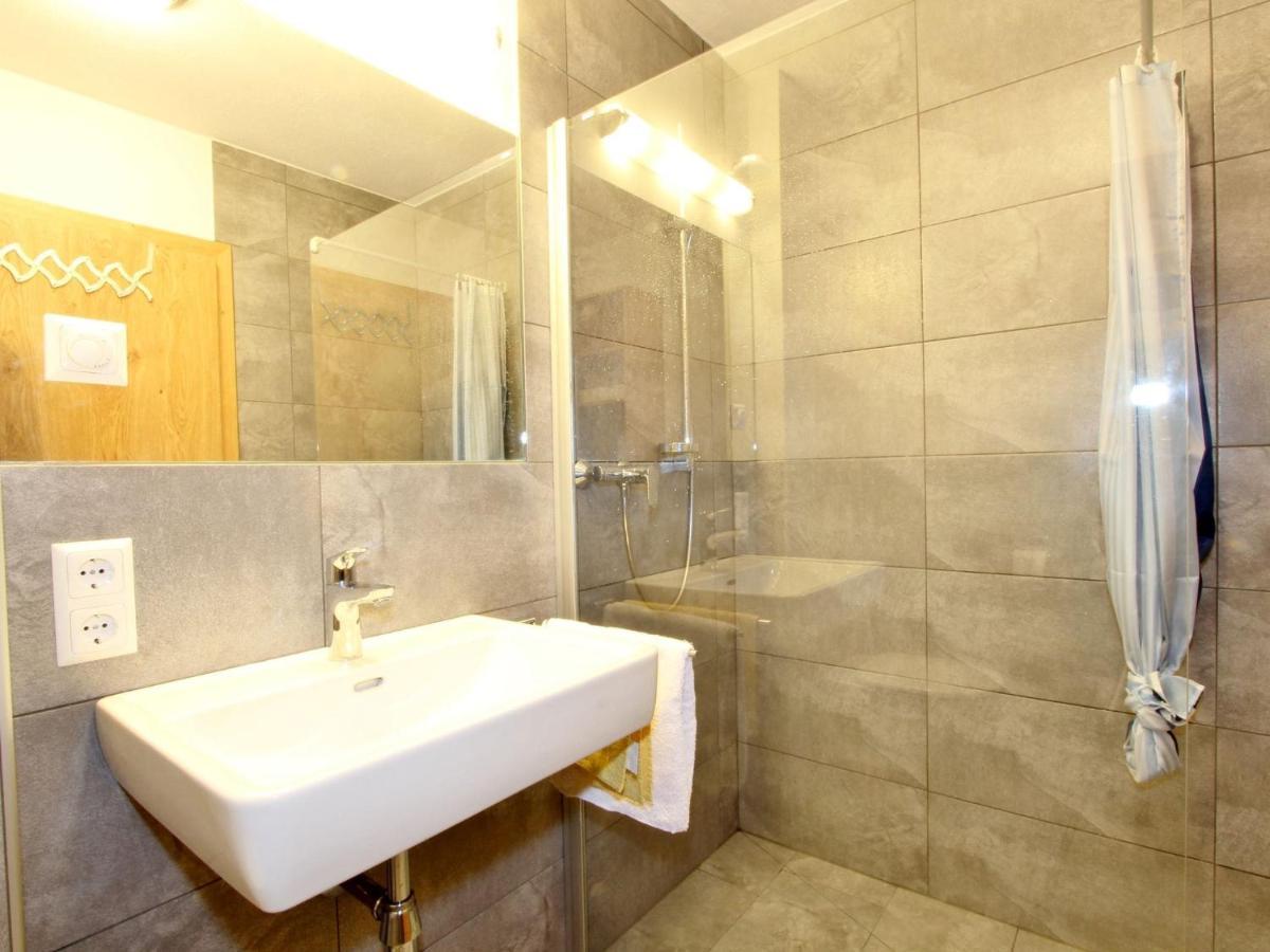 Modern Apartment In Neukirchen Am Gro Venediger Neukirchen am Grossvenediger Ngoại thất bức ảnh